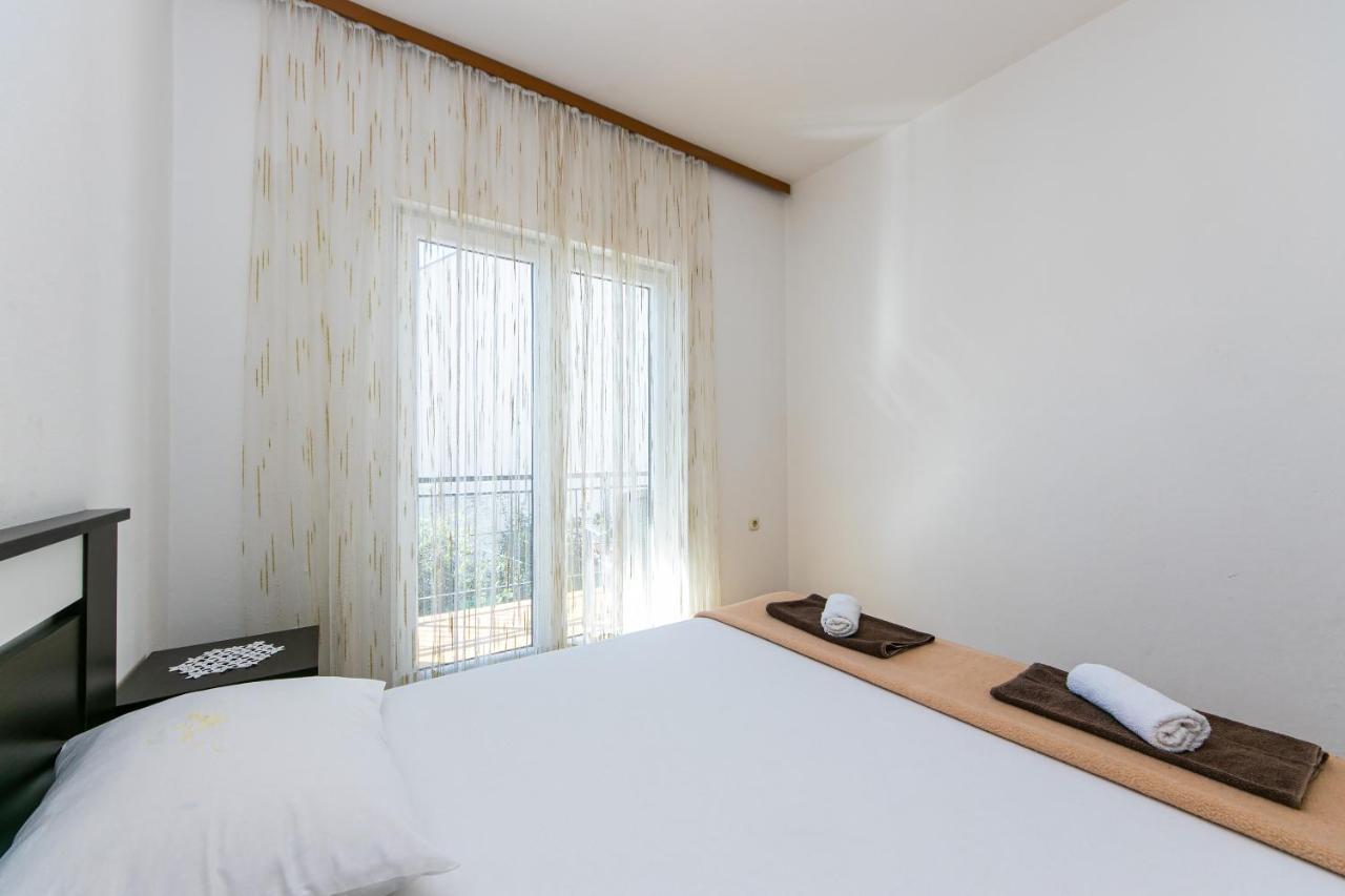Apartments With A Parking Space Gradac, Makarska - 14708 외부 사진