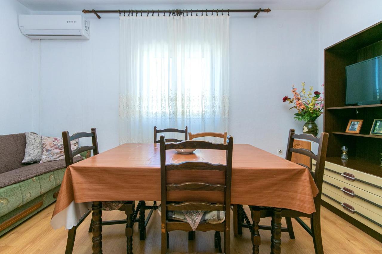 Apartments With A Parking Space Gradac, Makarska - 14708 외부 사진