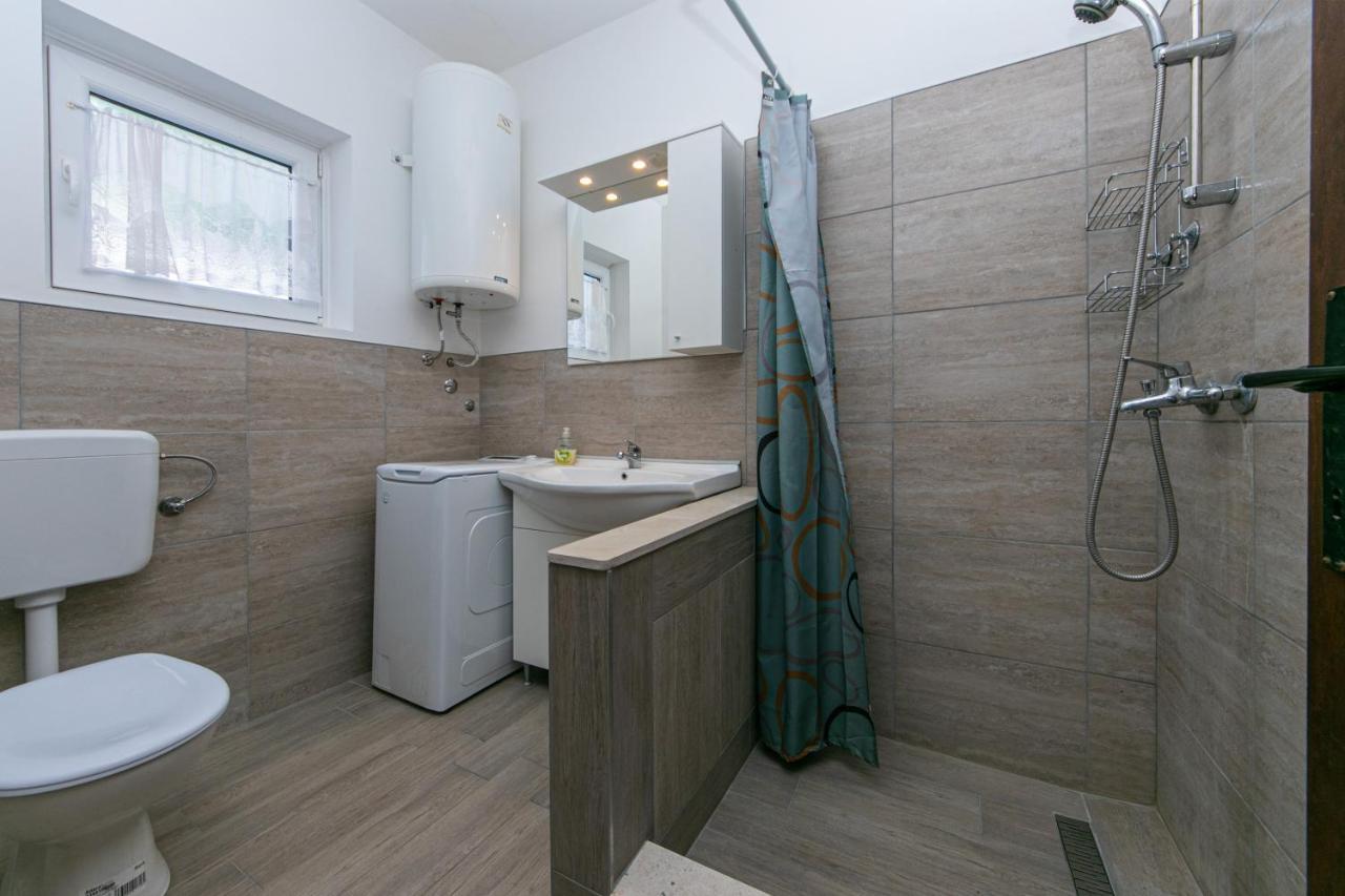 Apartments With A Parking Space Gradac, Makarska - 14708 외부 사진